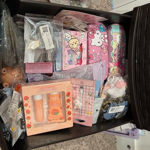 Mystery Box (mini) - Picture 16 of 16